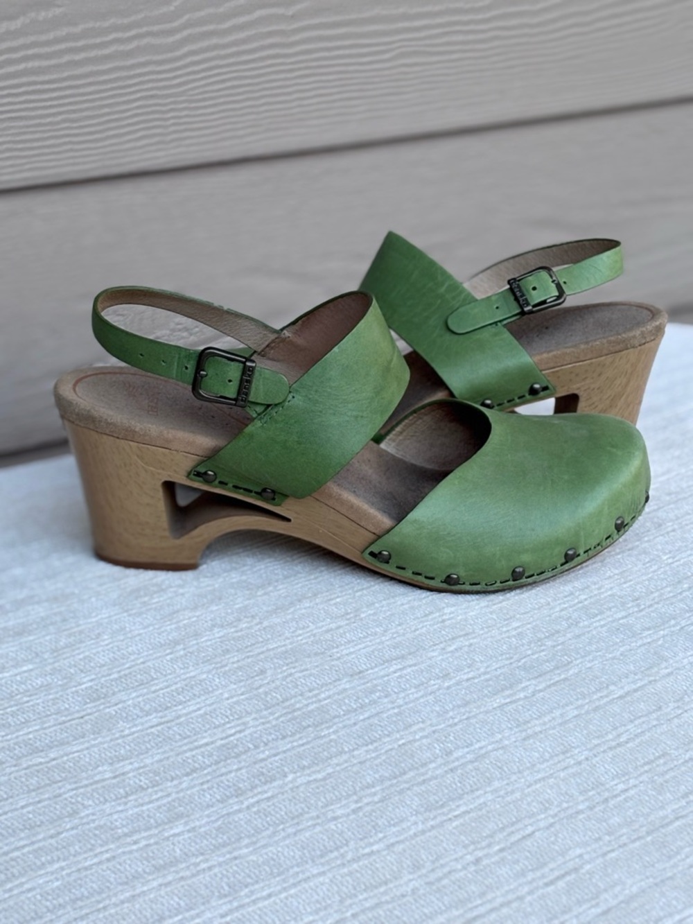 Dansko Green Leather Women's Slingback Sandals EU 41